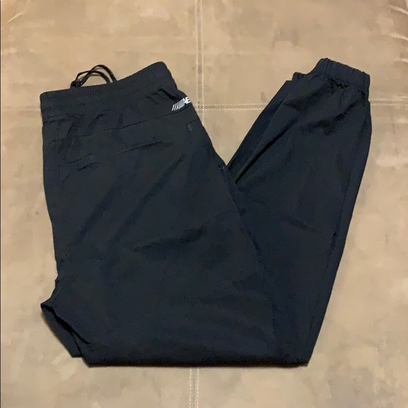 American Eagle Outfitters Other - Men’s American Eagle Flex Joggers NWOT Medium